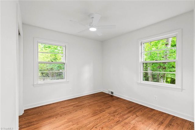 408 Burkewood Drive, Winston-salem, NC 27104