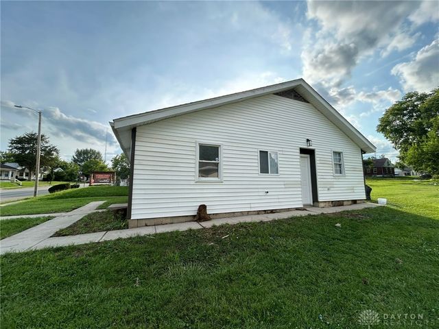 2423 Germantown Street, Dayton, OH 45417