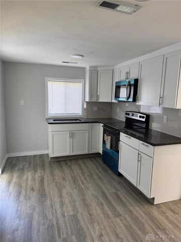 2423 Germantown Street, Dayton, OH 45417