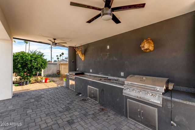 3033 W NORTHVIEW Avenue, Phoenix, AZ 85051