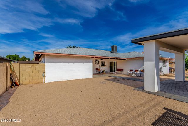 3033 W NORTHVIEW Avenue, Phoenix, AZ 85051