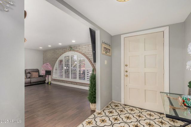 3033 W NORTHVIEW Avenue, Phoenix, AZ 85051