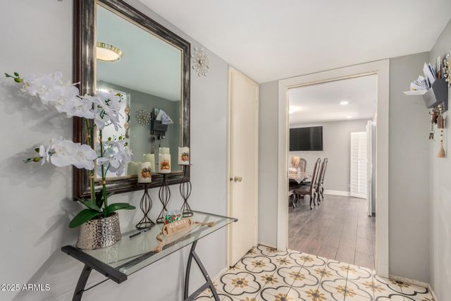 3033 W NORTHVIEW Avenue, Phoenix, AZ 85051