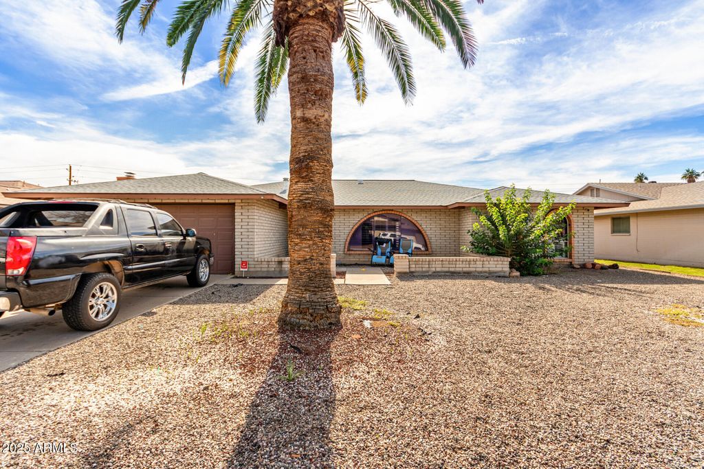 3033 W NORTHVIEW Avenue, Phoenix, AZ 85051
