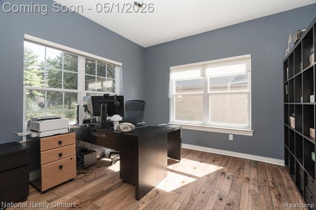 542 Bay Pointe Drive, Oxford, MI 48371