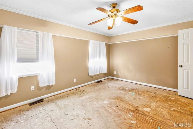 1095 Saint Matthew Drive, Florissant, MO 63031