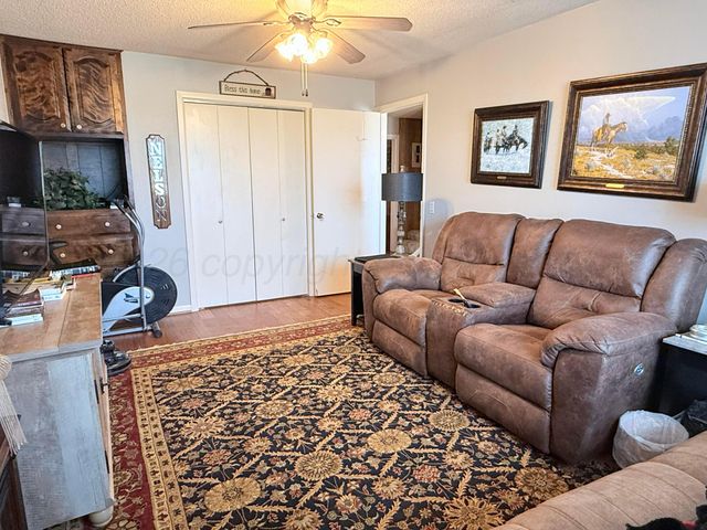 2034 Co Rd 621, Dimmitt, TX 79027