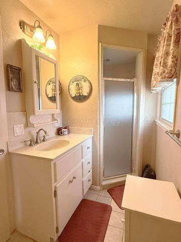 2034 Co Rd 621, Dimmitt, TX 79027