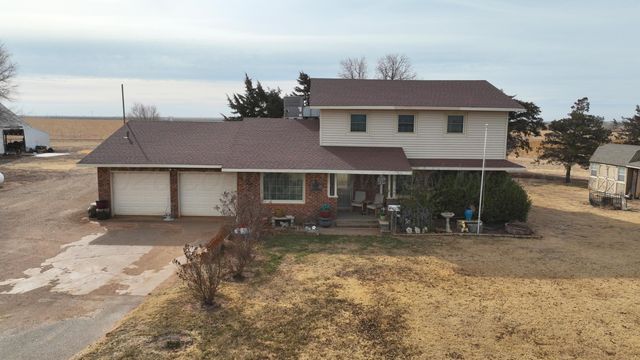 2034 Co Rd 621, Dimmitt, TX 79027