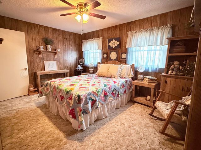 2034 Co Rd 621, Dimmitt, TX 79027