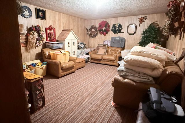 2034 Co Rd 621, Dimmitt, TX 79027