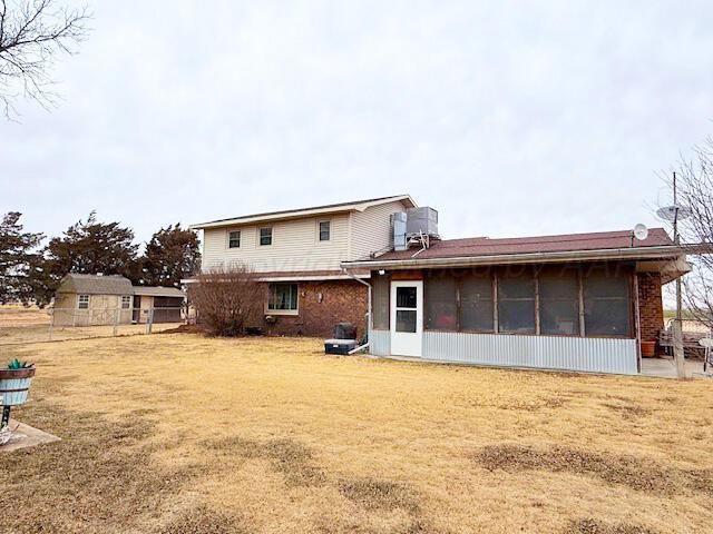 2034 Co Rd 621, Dimmitt, TX 79027