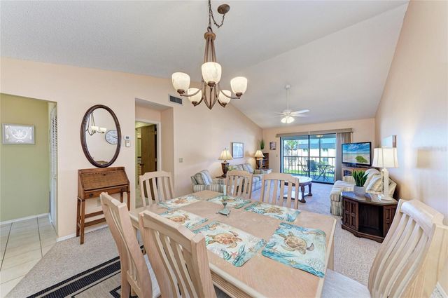 525 BARCELONA AVENUE 207, Venice, FL 34285