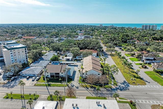 525 BARCELONA AVENUE 207, Venice, FL 34285