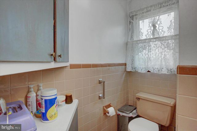 991 LAURICH DR, Chambersburg, PA 17202