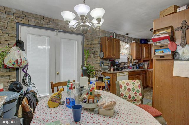991 LAURICH DR, Chambersburg, PA 17202