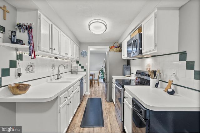 9305 ANGELINA CIR, Columbia, MD 21045