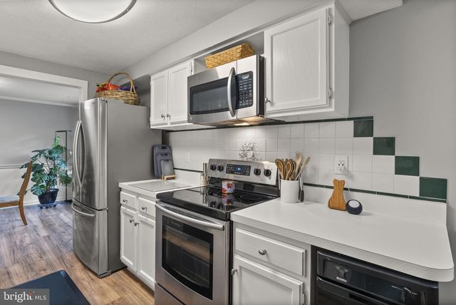 9305 ANGELINA CIR, Columbia, MD 21045