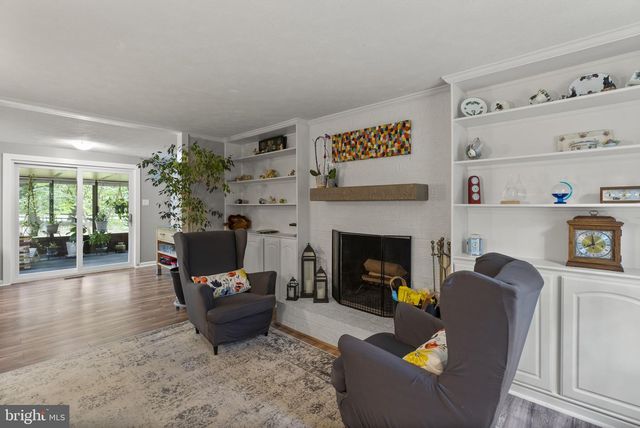 9305 ANGELINA CIR, Columbia, MD 21045
