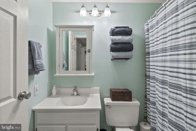9305 ANGELINA CIR, Columbia, MD 21045