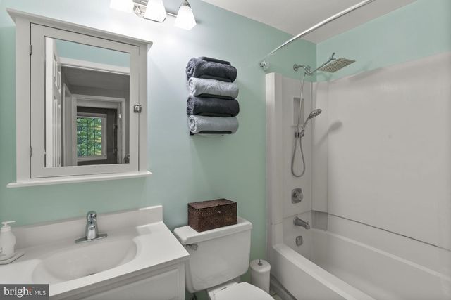 9305 ANGELINA CIR, Columbia, MD 21045
