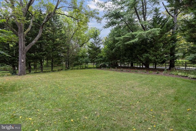 9305 ANGELINA CIR, Columbia, MD 21045