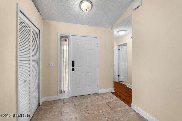 2038 ST MARTINS Drive W, Jacksonville, FL 32246