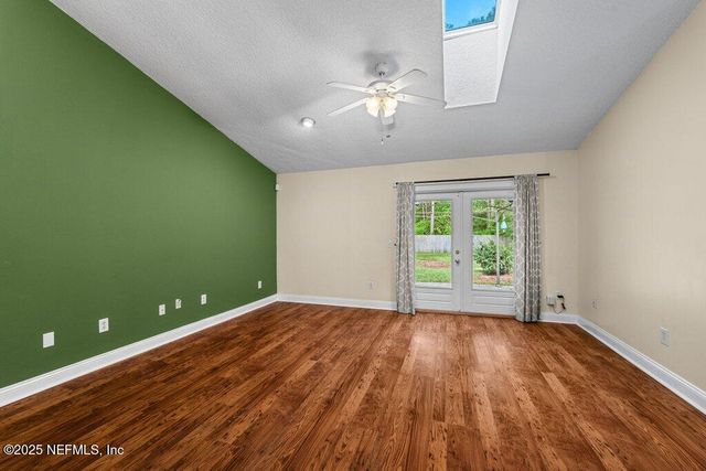 2038 ST MARTINS Drive W, Jacksonville, FL 32246