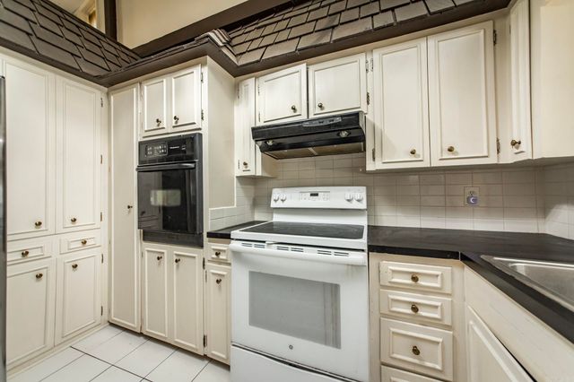 403 Shady Lane, Morrilton, AR 72110