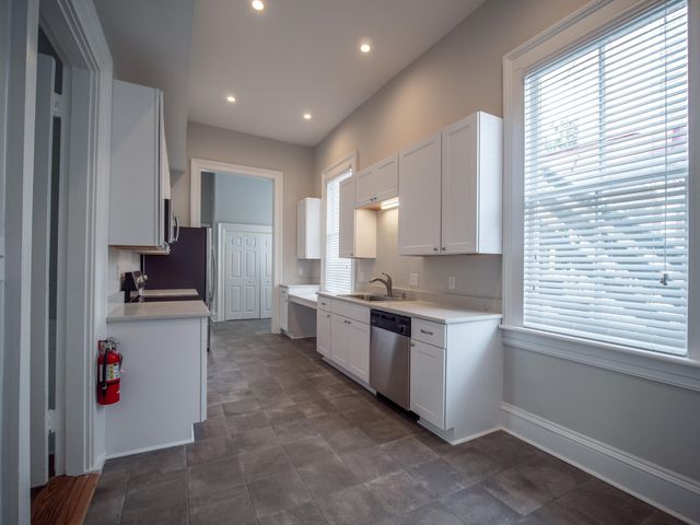 112 Rutledge Avenue, Charleston, SC 29401