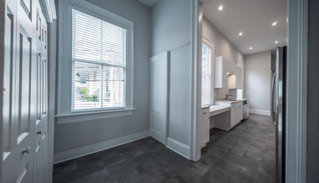 112 Rutledge Avenue, Charleston, SC 29401