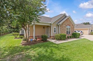 310-4 Hidden Creek Circle, Dothan, AL 36301