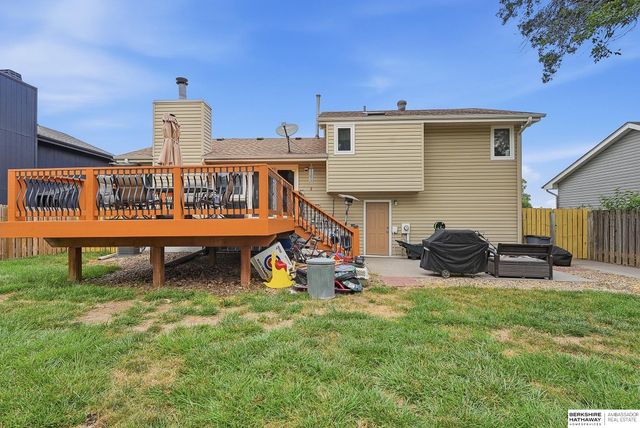 12673 Kansas Avenue, Omaha, NE 68164