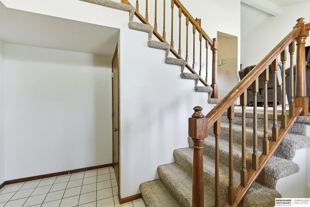 12673 Kansas Avenue, Omaha, NE 68164
