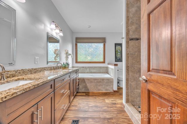 5751 Windward Lane, Granite Falls, NC 28630
