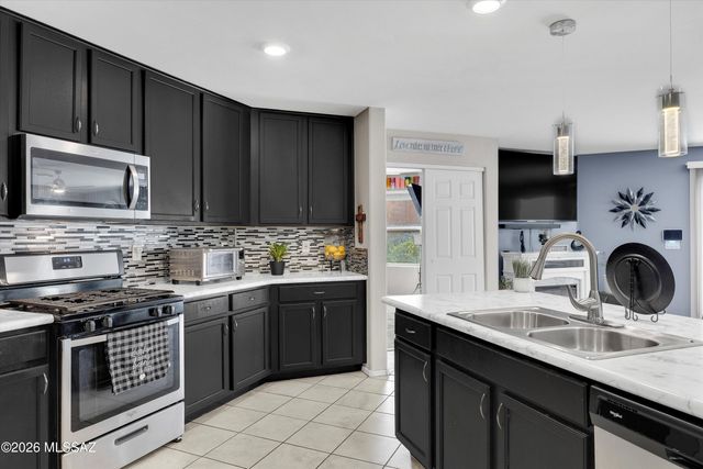 8535 W Pelican Place, Tucson, AZ 85757