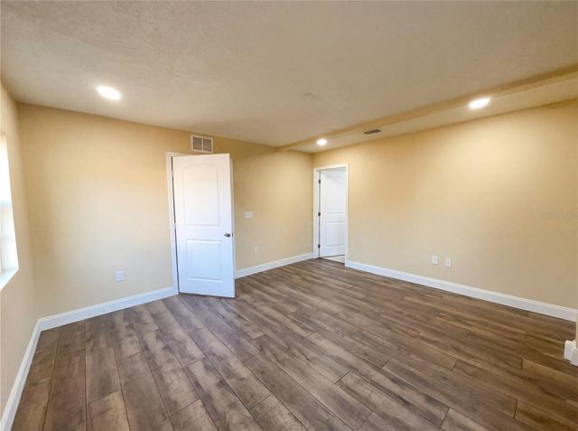 546 GIFFORD COURT, Deltona, FL 32725