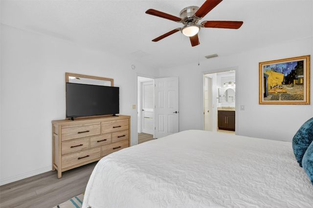 2403 ST GEORGE AVENUE, The Villages, FL 32162