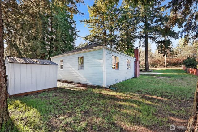 11142 8th Place S, Seattle, WA 98168