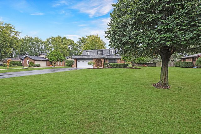 230 Essex Lane, New Lenox, IL 60451