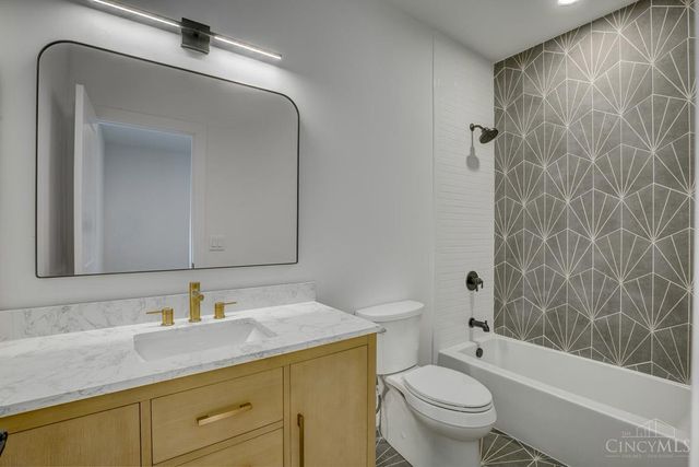 967 Windsor Street, Cincinnati, OH 45206