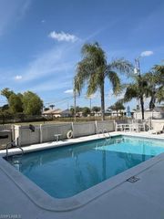 1005 48th TER 8, Cape Coral, FL 33914