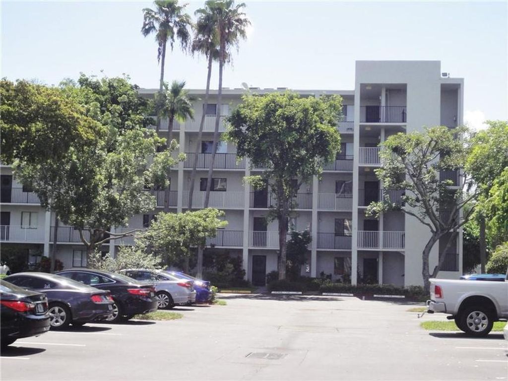 2213 Cypress Island Drive 308, Pompano Beach, FL 33069