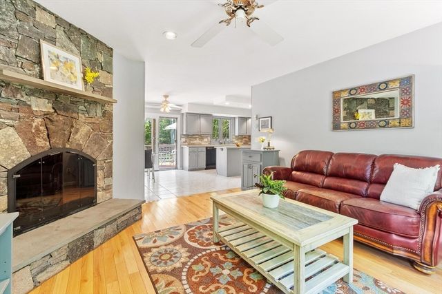 97 Sterling Street, Lancaster, MA 01523