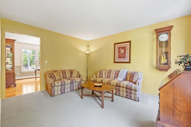 97 Sterling Street, Lancaster, MA 01523