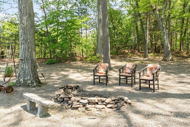 97 Sterling Street, Lancaster, MA 01523