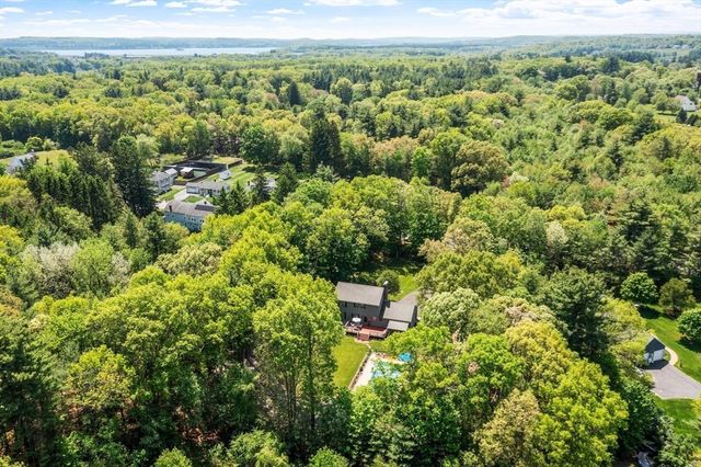 97 Sterling Street, Lancaster, MA 01523