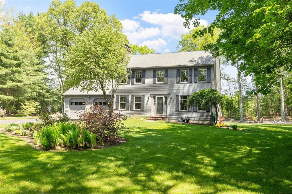 97 Sterling Street, Lancaster, MA 01523