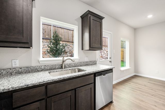 4256 Lava Forest Drive, Dallas, TX 75241
