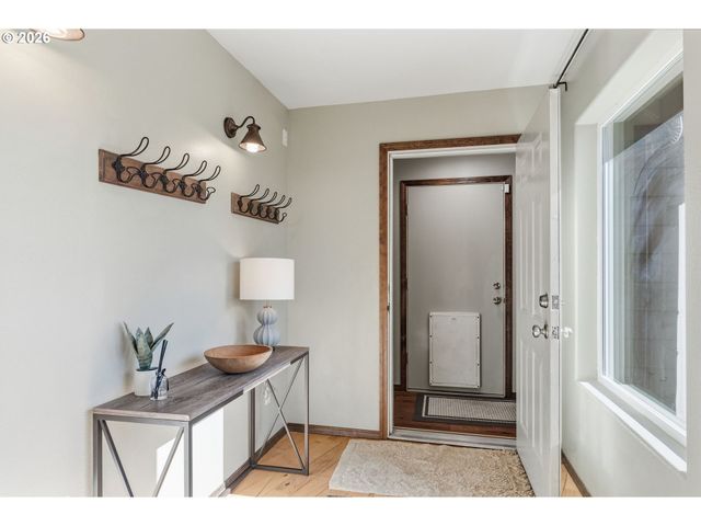 34602 Ne 49TH Pl, La Center, WA 98629